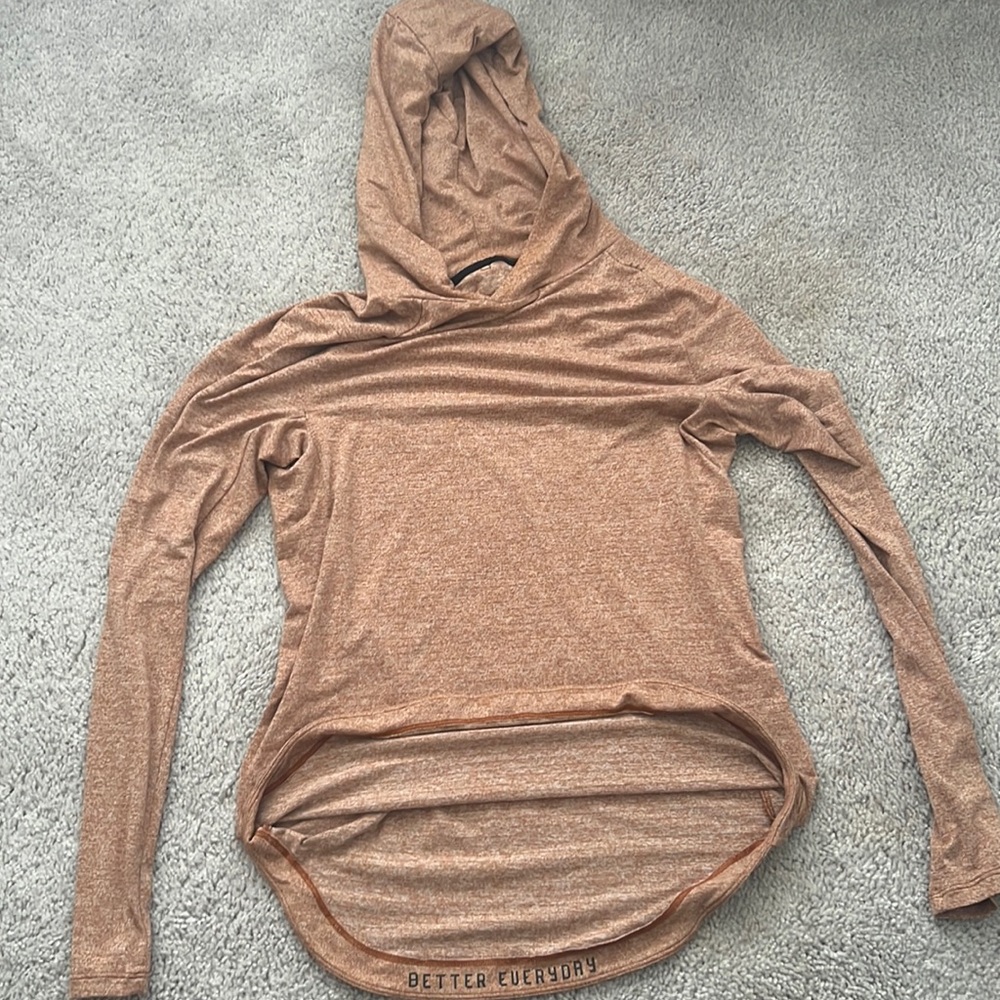 Lululemon lightweight long-sleeve hooded
